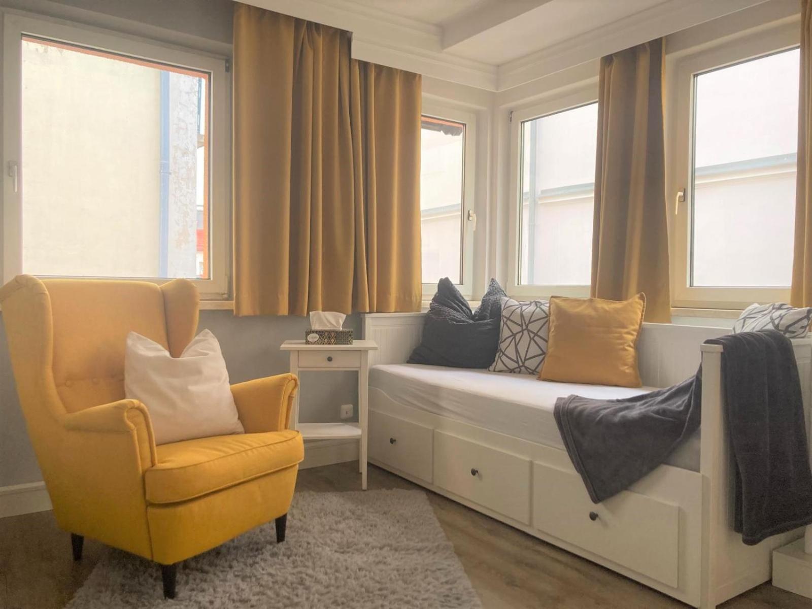 Ferienwohnung Im Zentrum Mit Balkon Und Parkplatz Гмунден Экстерьер фото